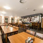 Perla Jizery Отель Йозефув-Дул