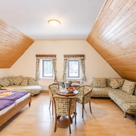 Hotel Perla Jizery