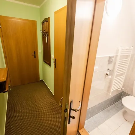 Otel Perla Jizery Josefŭv Dŭl