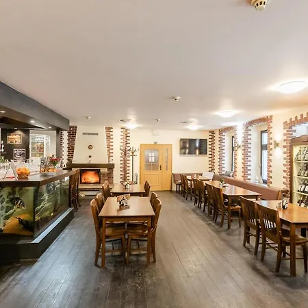 Perla Jizery Hotel
