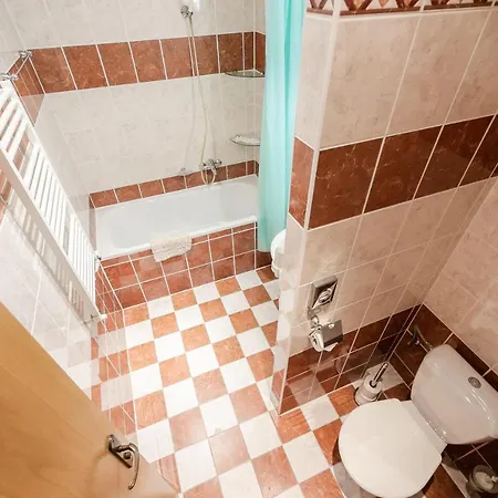 Hotel Perla Jizery