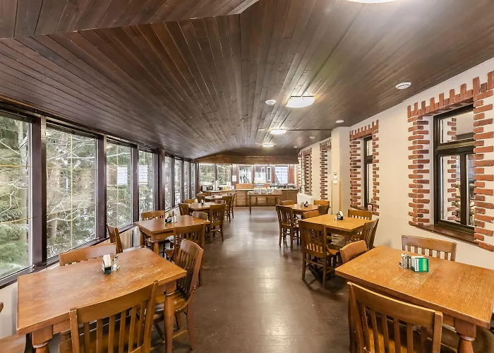 Hotell Perla Jizery Josefŭv Dŭl