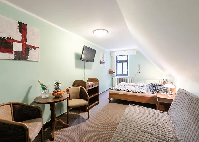 Perla Jizery Hotell Josefŭv Dŭl