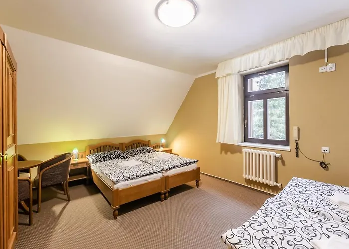 Perla Jizery Hotell Josefŭv Dŭl